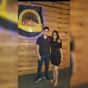 Meet your Posher, Eduardo